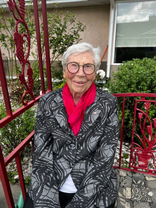 Lois Ella (Amadori) Cameron